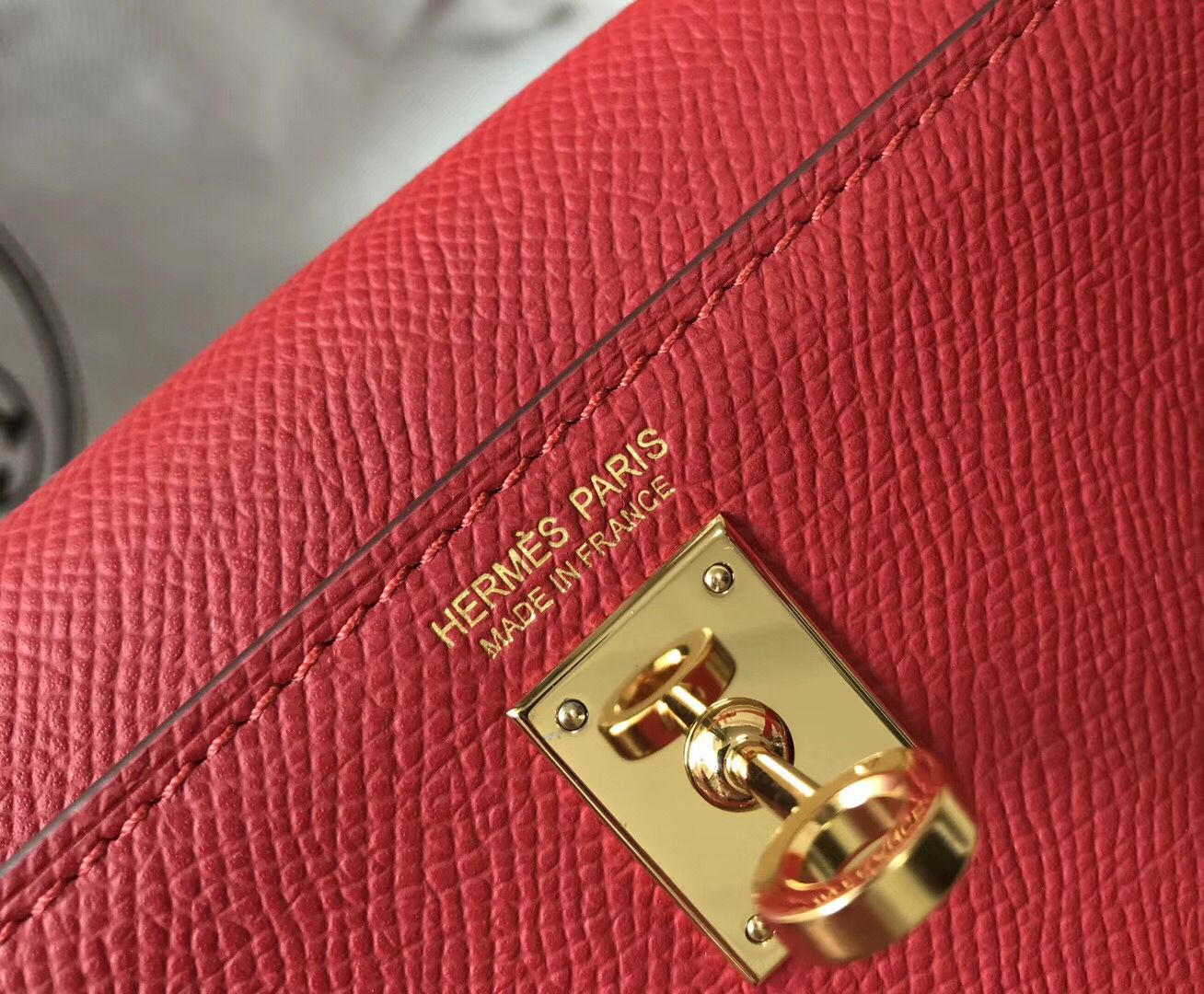 Hermes Kelly Mini II Bag In Rouge Vif Epsom Leather GHW - Image 7