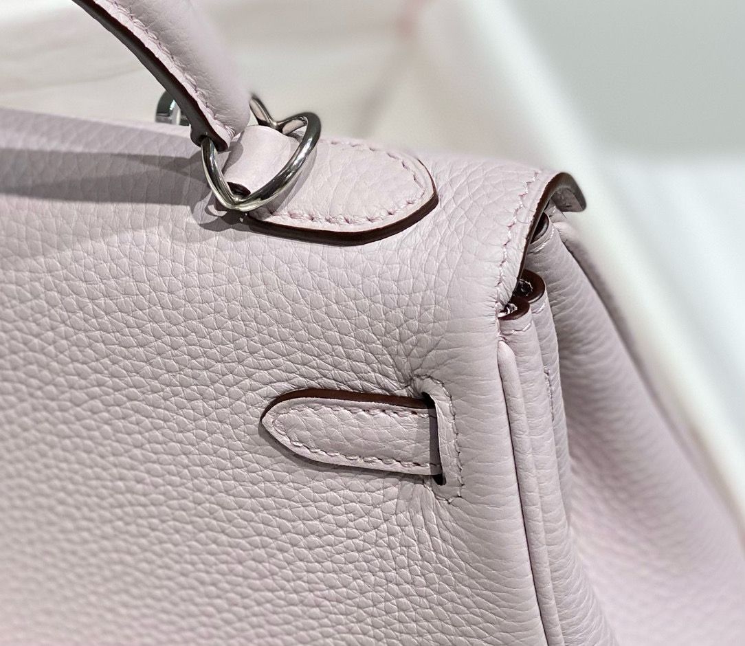 Hermes Kelly 20cm Bag In Mauve Pale Clemence Leather PHW - Image 7