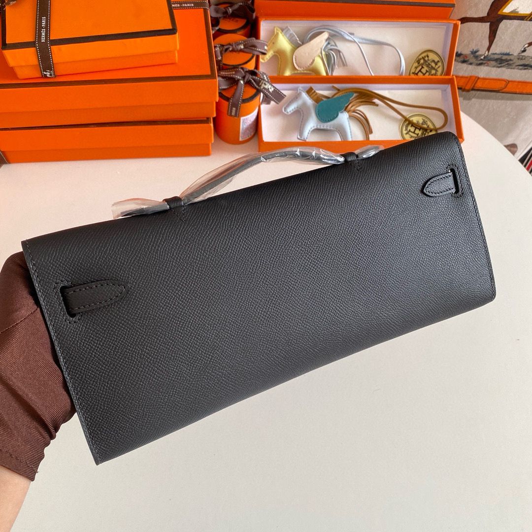 Hermes Kelly Cut Handmade Bag in Black Epsom Calfskin - Image 3