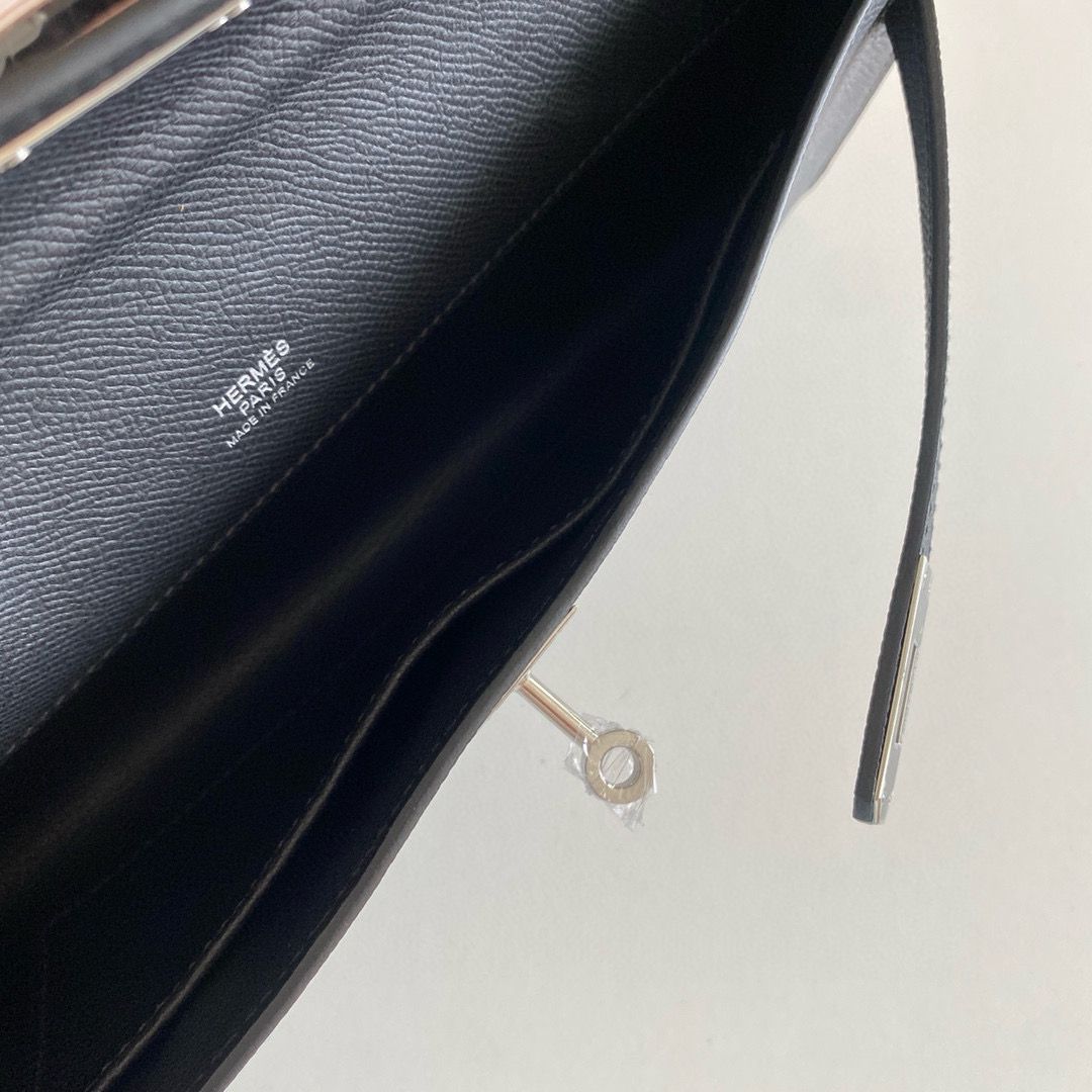 Hermes Kelly Cut Handmade Bag in Black Epsom Calfskin - Image 8