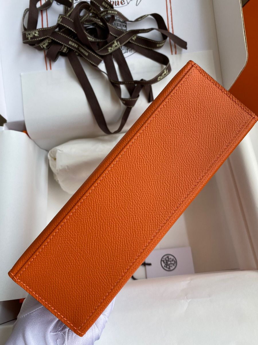 Hermes Kelly Pochette Handmade Bag In Orange Epsom Calfskin - Image 4