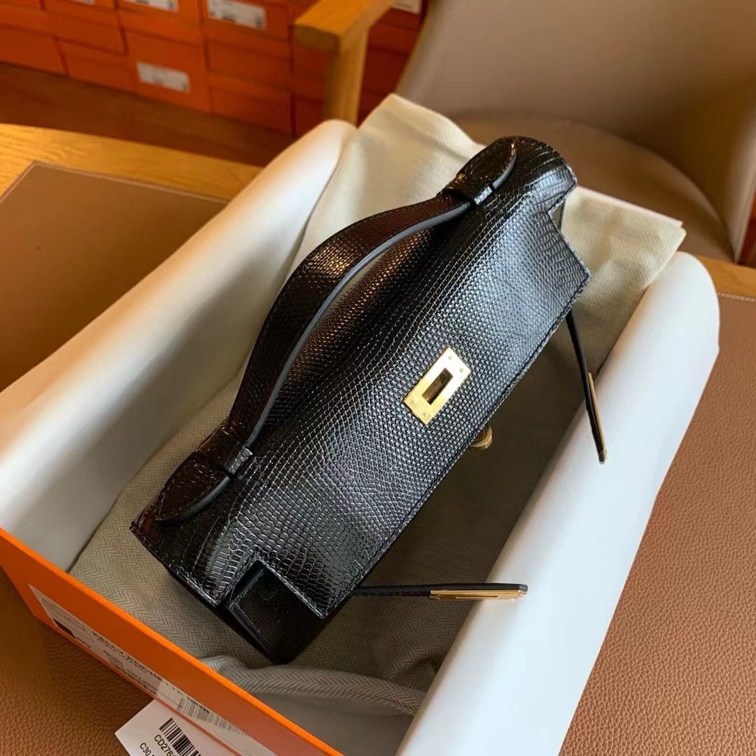 Hermes Kelly Pochette Handmade Bag In Black Lizard Skin - Image 5