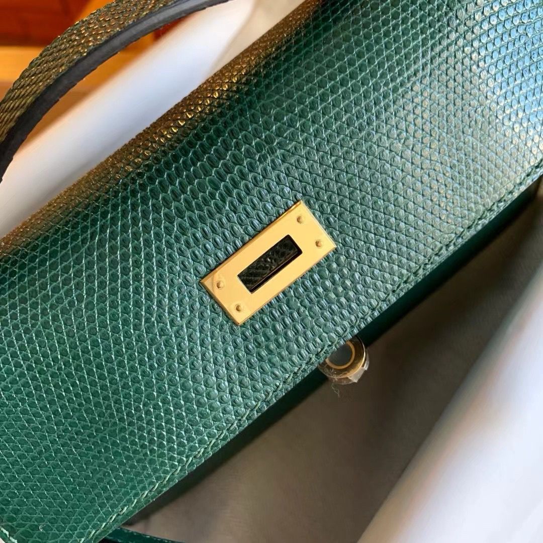 Hermes Kelly Pochette Handmade Bag in Vert Emeraud Lizard Skin - Image 7