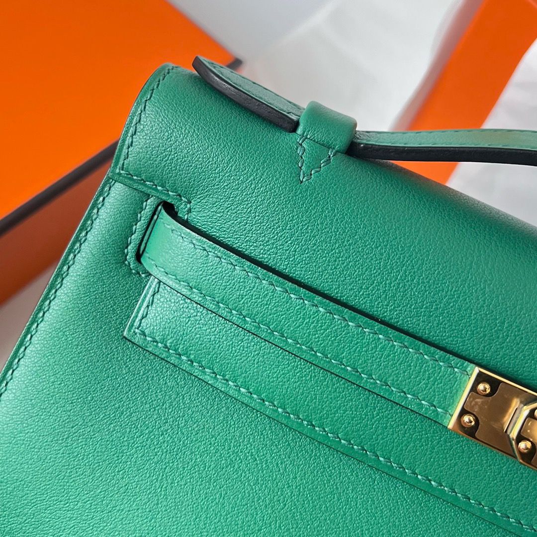 Hermes Kelly Pochette Handmade Bag In Vert Vertigo Swift Calfskin - Image 3