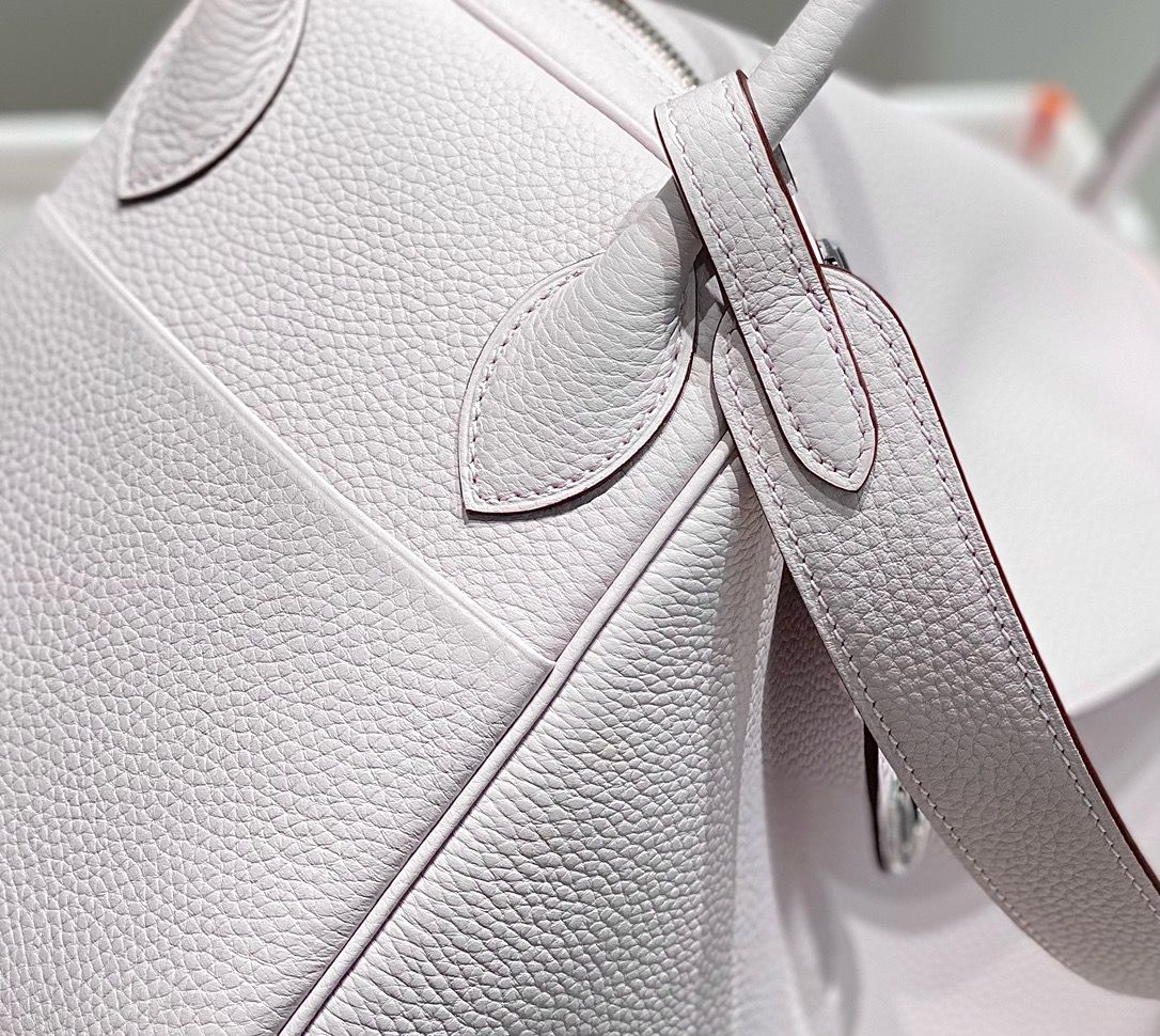 Hermes Lindy 30cm Bag In Mauve Pale Clemence Leather PHW - Image 8