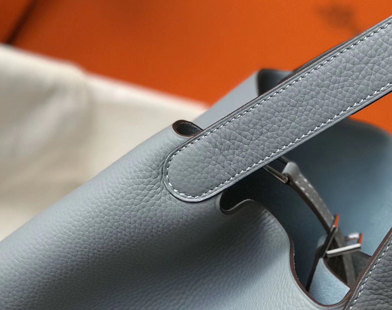 Hermes Picotin Lock 18 Bag In Blue Lin Clemence Leather - Image 8