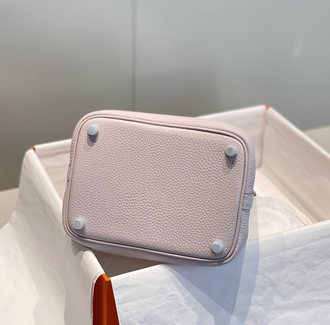Hermes Picotin Lock 18 Bag In Mauve Pale Clemence Leather - Image 6