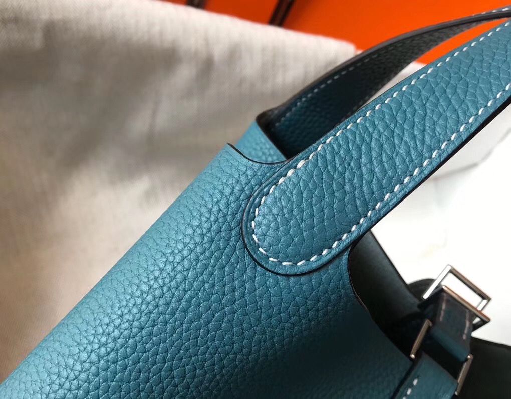 Hermes Picotin Lock 22 Bag In Blue Jean Clemence Leather - Image 7