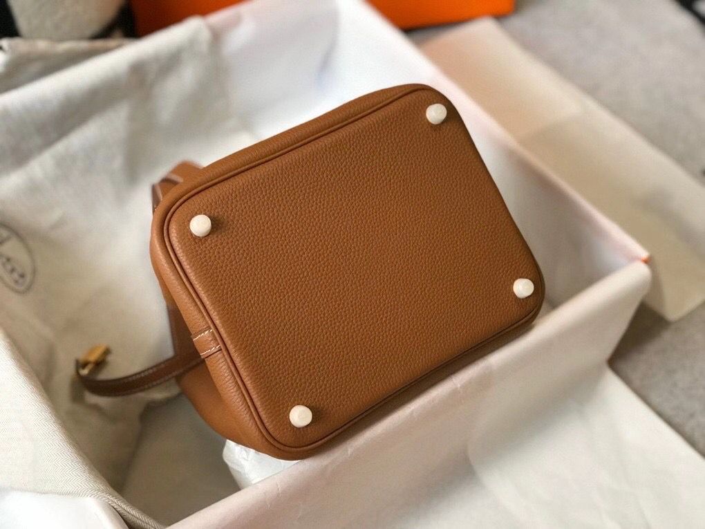 Hermes Picotin Lock 22 Bag In Gold Clemence Leather - Image 4