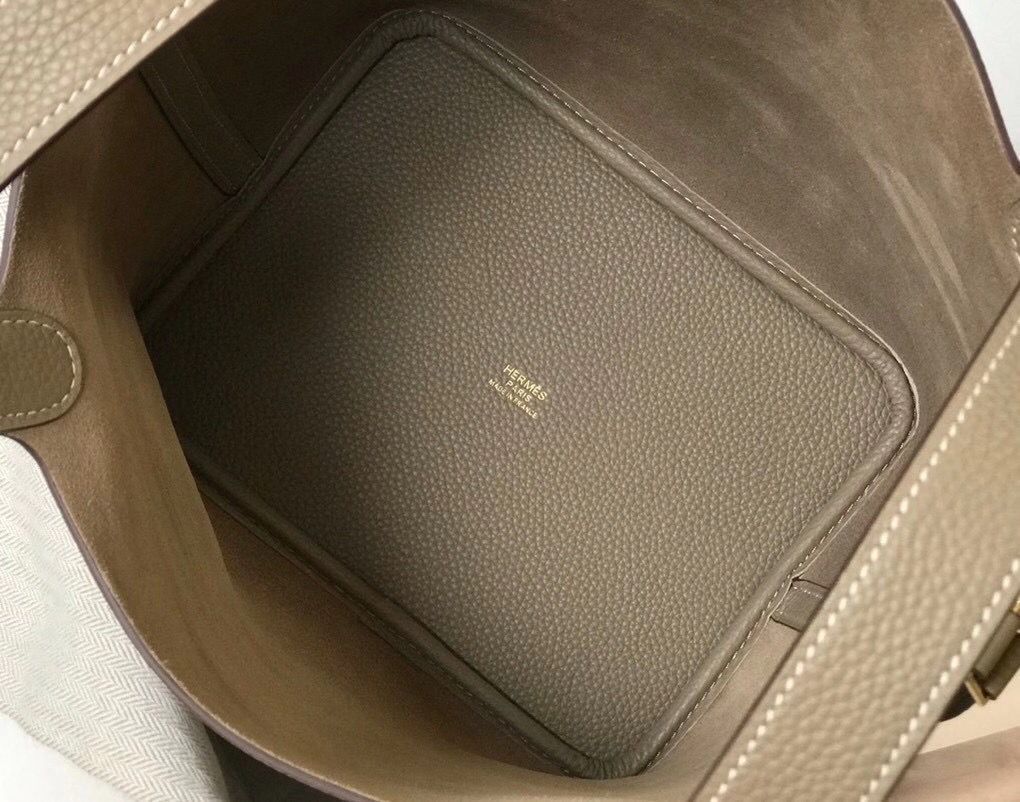 Hermes Picotin Lock 22 Bag In Tourterelle Clemence Leather - Image 7