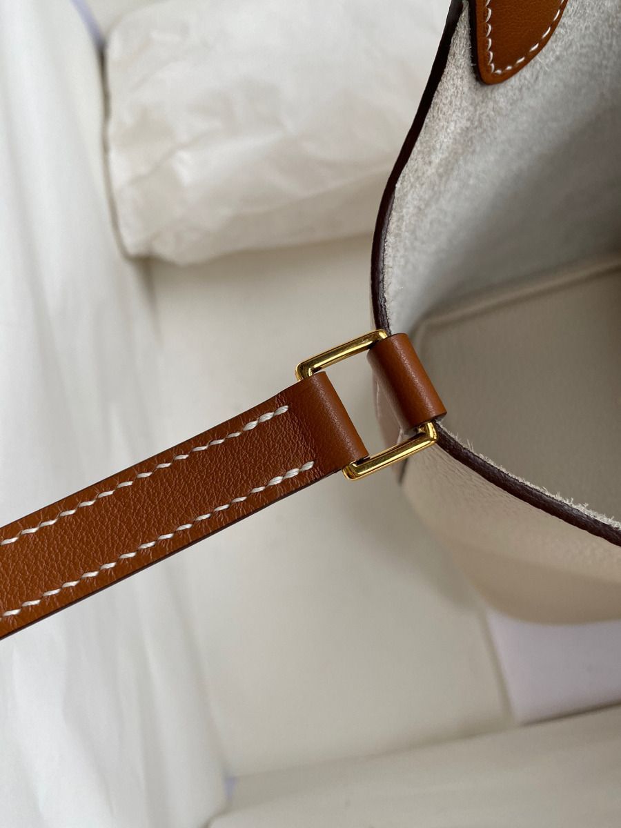 Hermes Picotin Lock 18 Bicolor Handmade Bag in Craie and Gold Clemence Leather - Image 9