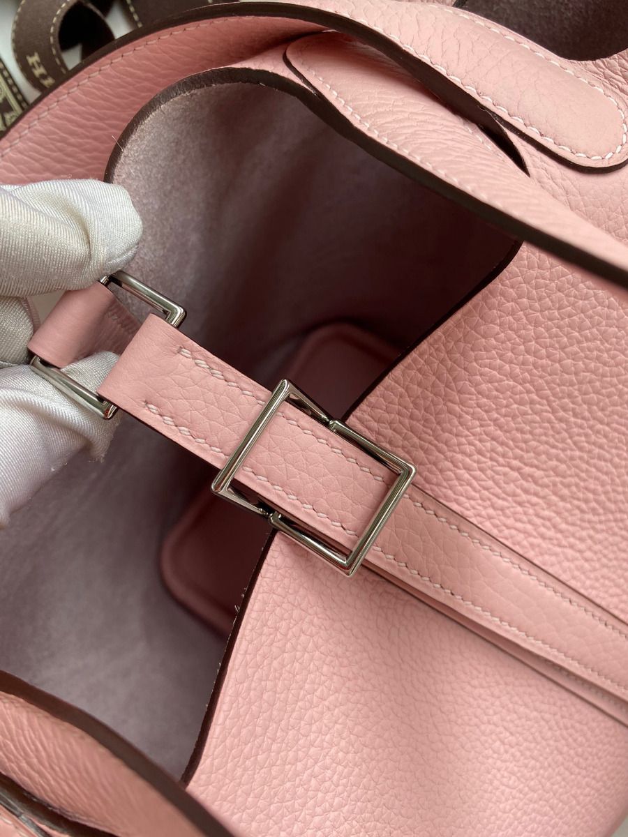 Hermes Picotin Lock 18 Handmade Bag in Rose Sakura Clemence Leather - Image 5