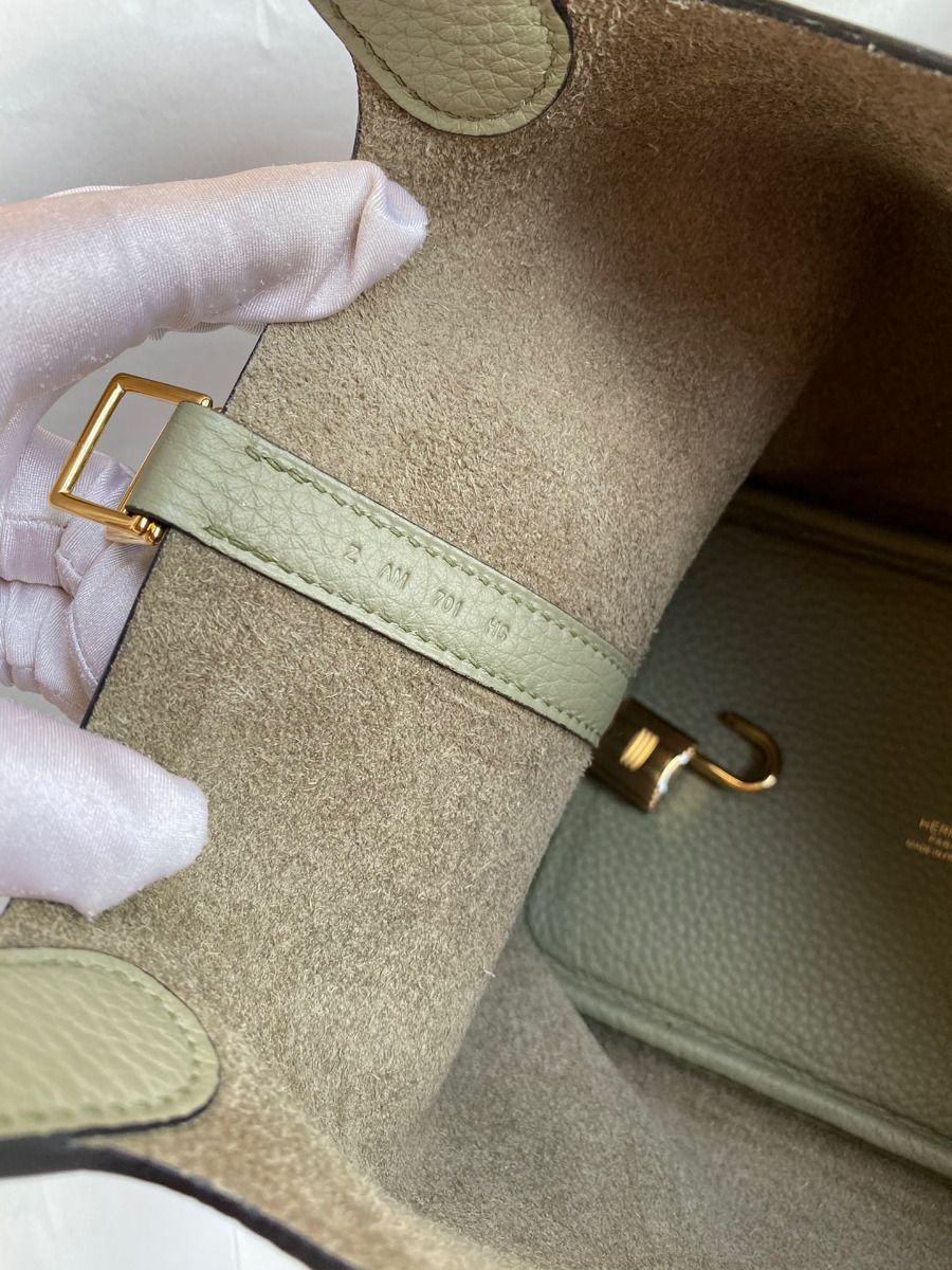 Hermes Picotin Lock 18 Handmade Bag in Sauge Clemence Leather - Image 8