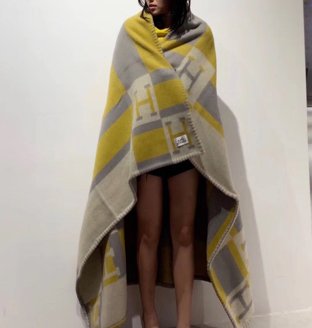 Hermes Jaune Avalon Bayadere Throw Blanket - Image 3