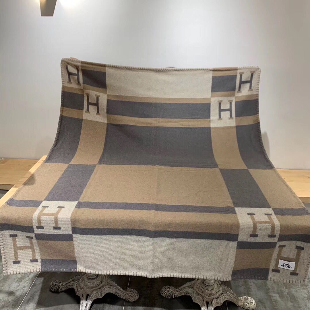 Hermes Nature Avalon Bayadere Throw Blanket - Image 6