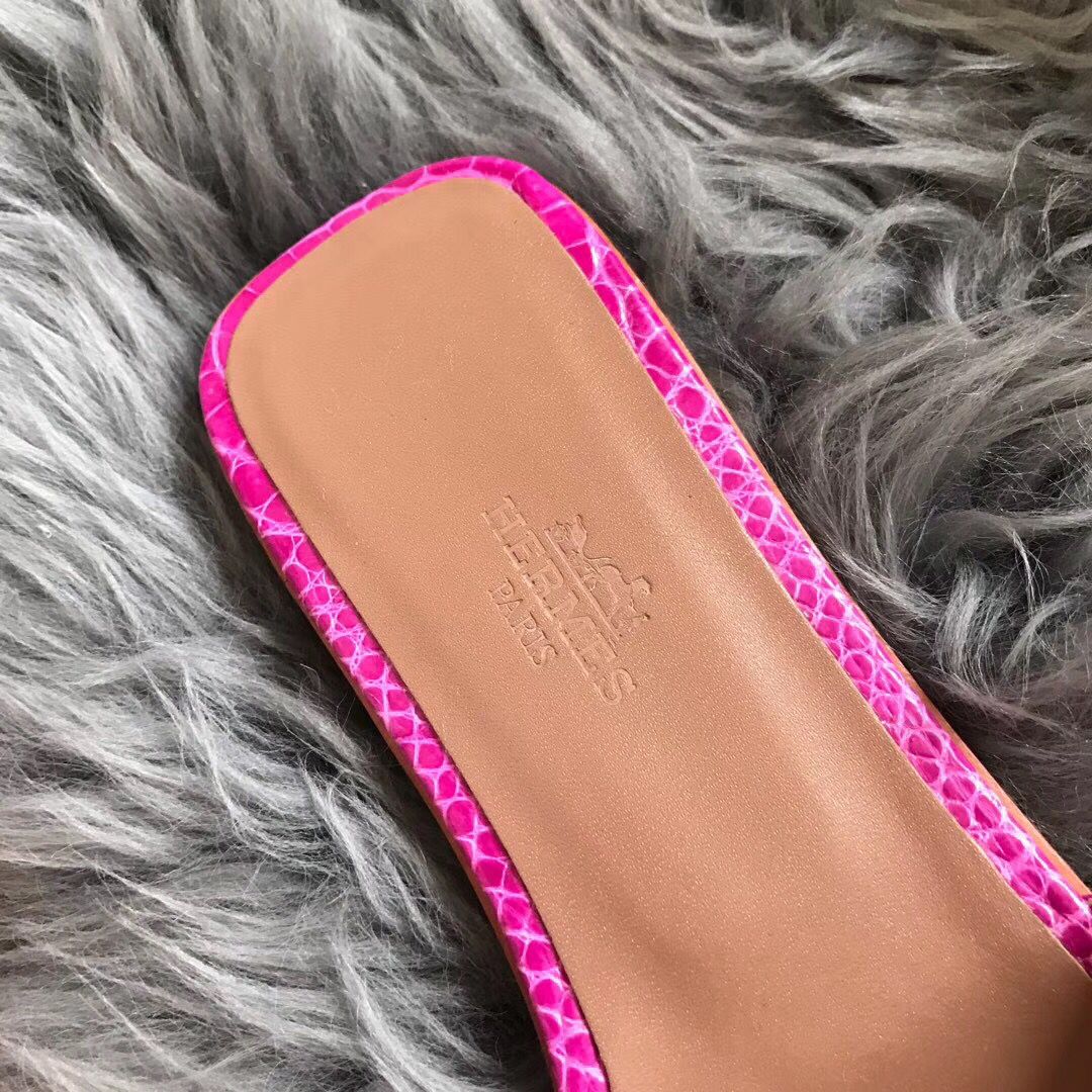 Hermes Oran Sandals In Rose Shiny Niloticus Crocodile - Image 3