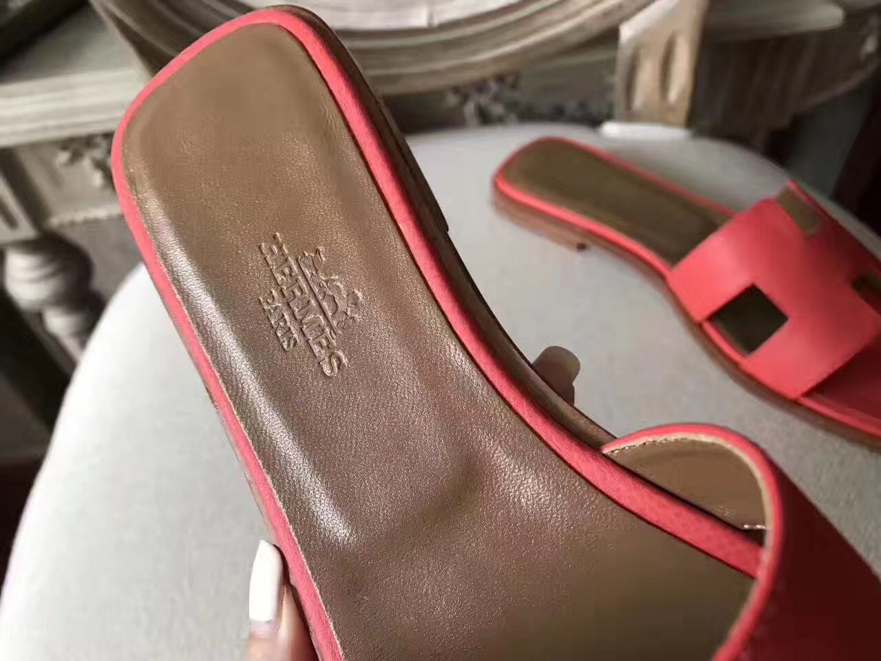 Hermes Oran Sandals In Rose Azalee Epsom Leather - Image 8