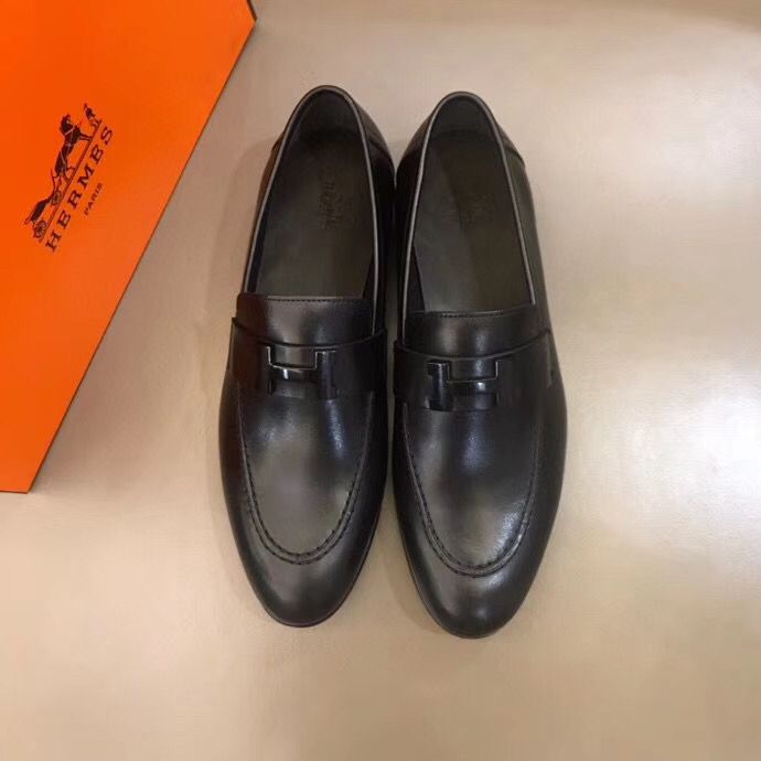 Hermes Men's Paris Loafers In Black Calfskin - Image 3