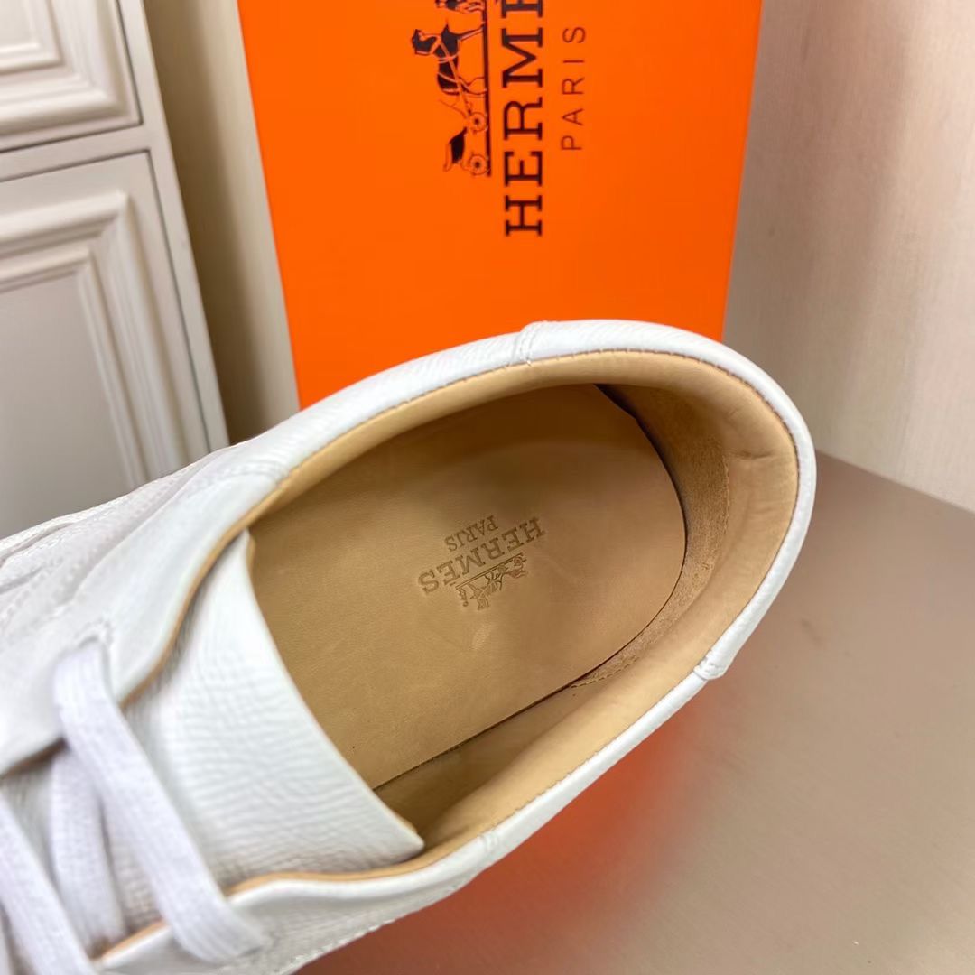Hermes Boomerang Sneakers In White Epsom Leather - Image 10
