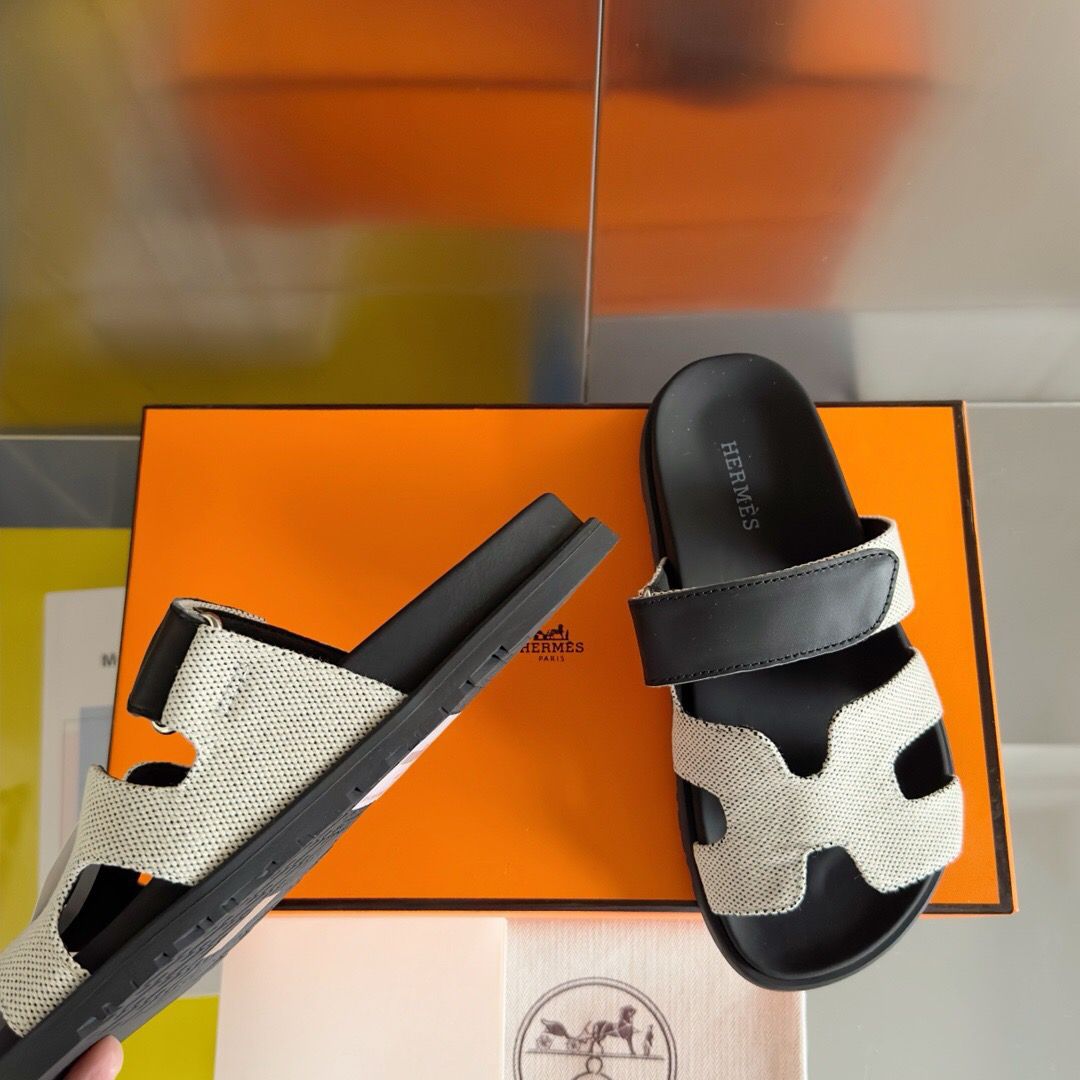 Hermes Men's Chypre Sandals In Canvas with Black Leather - Image 9