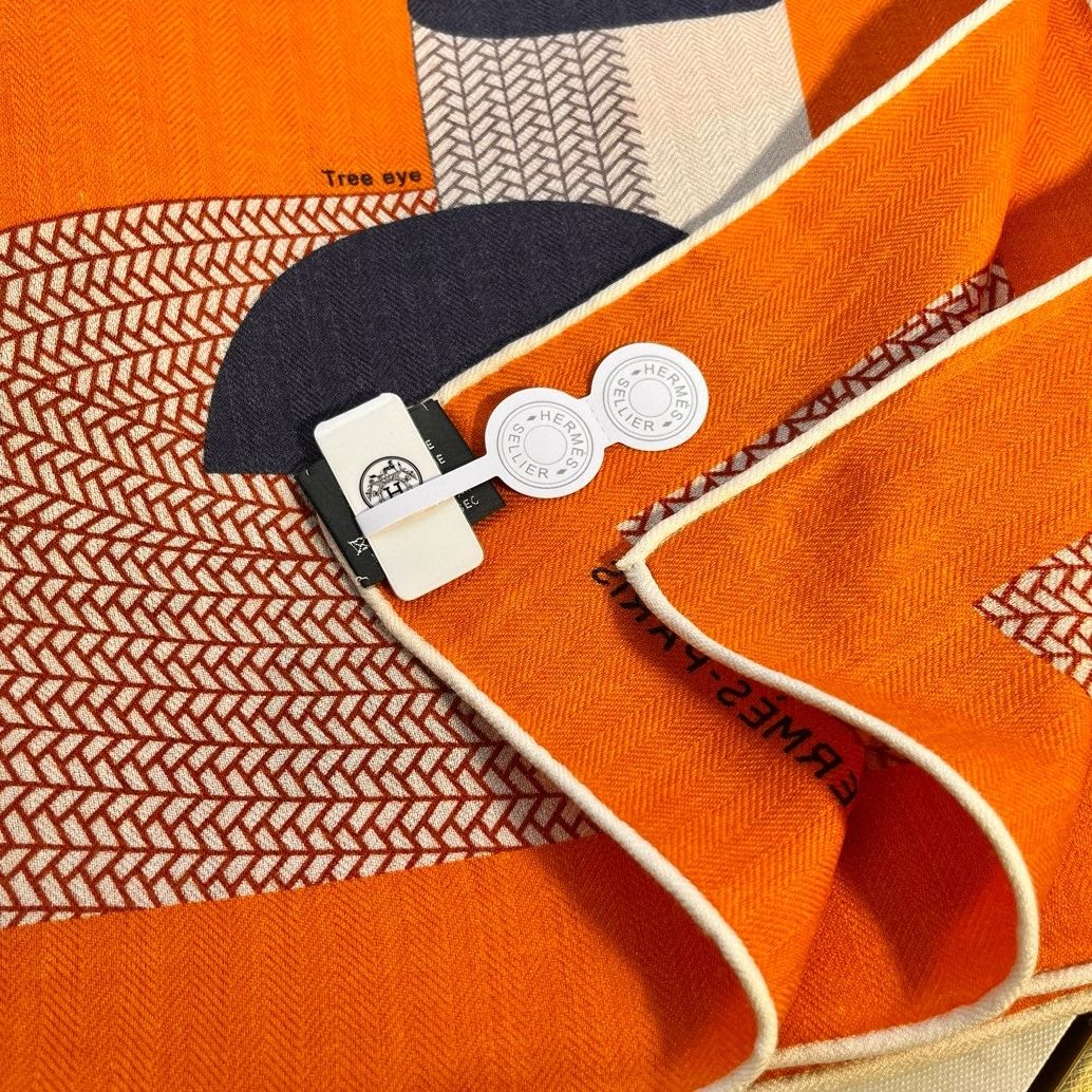 Hermes Orange Mon Premier Galop Shawl 140 - Image 4
