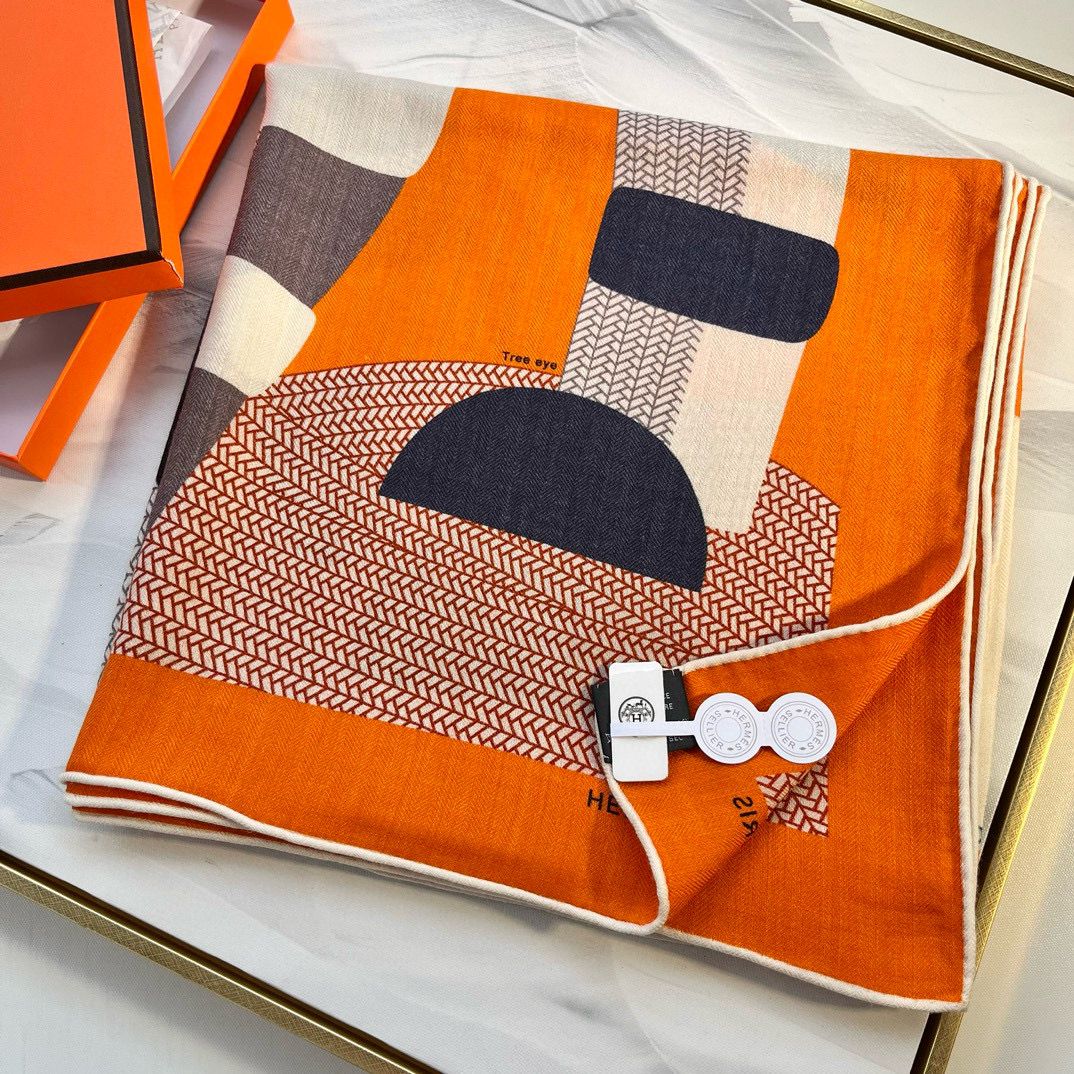 Hermes Orange Mon Premier Galop Shawl 140 - Image 7