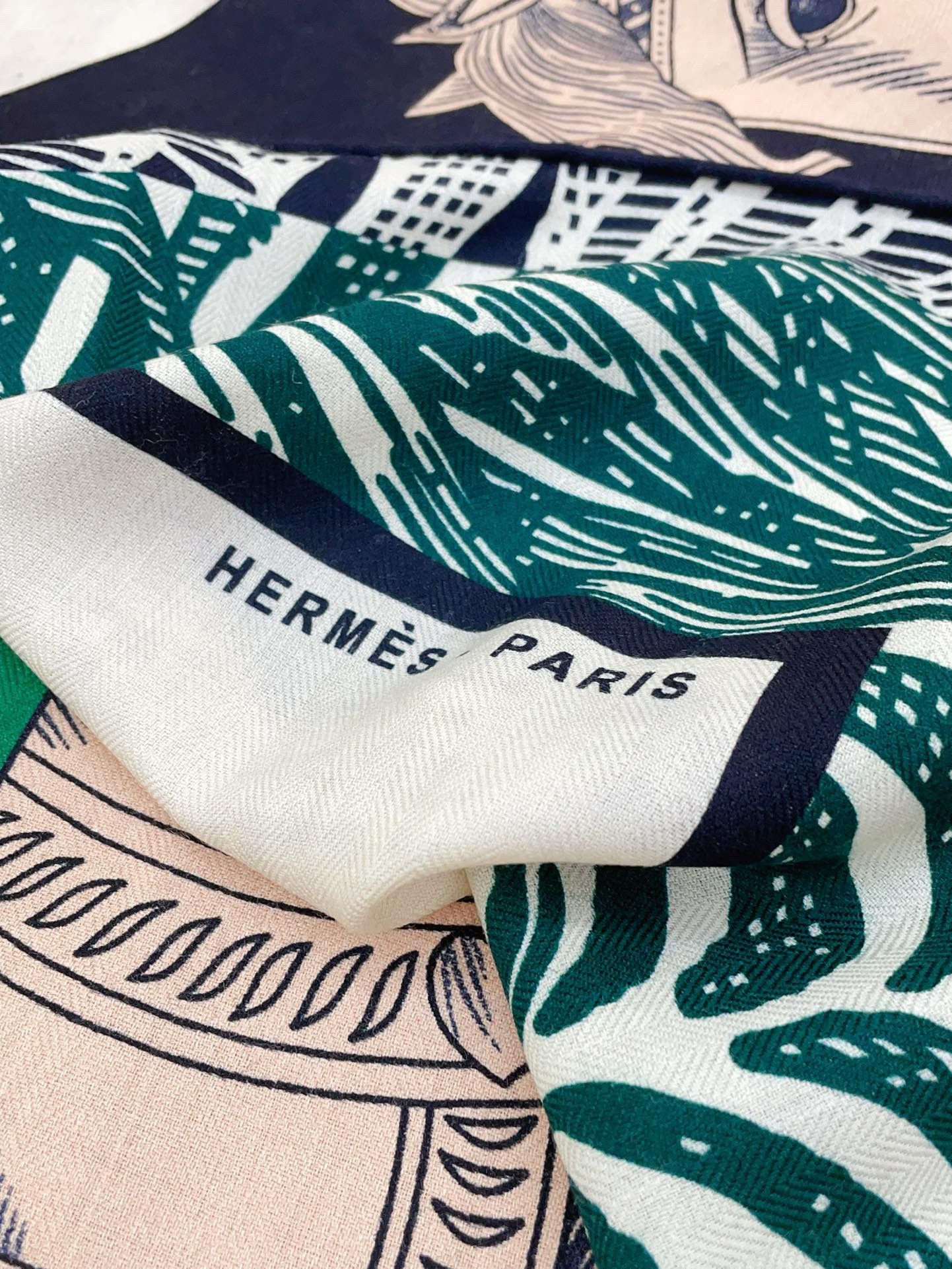 Hermes Green Cavalier en Formes Shawl 140 - Image 7