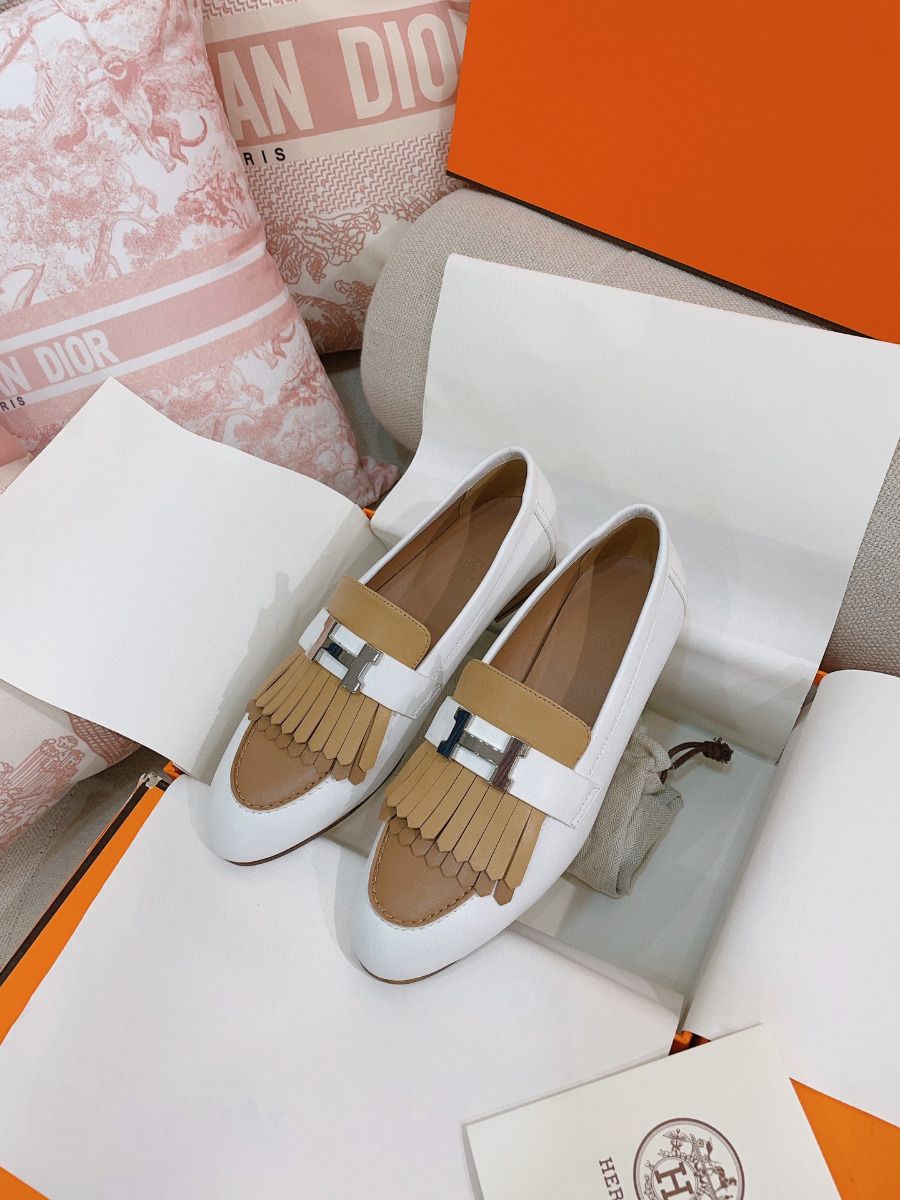 Hermes Women's Royal Loafers in Multicolor Calfksin - Image 5