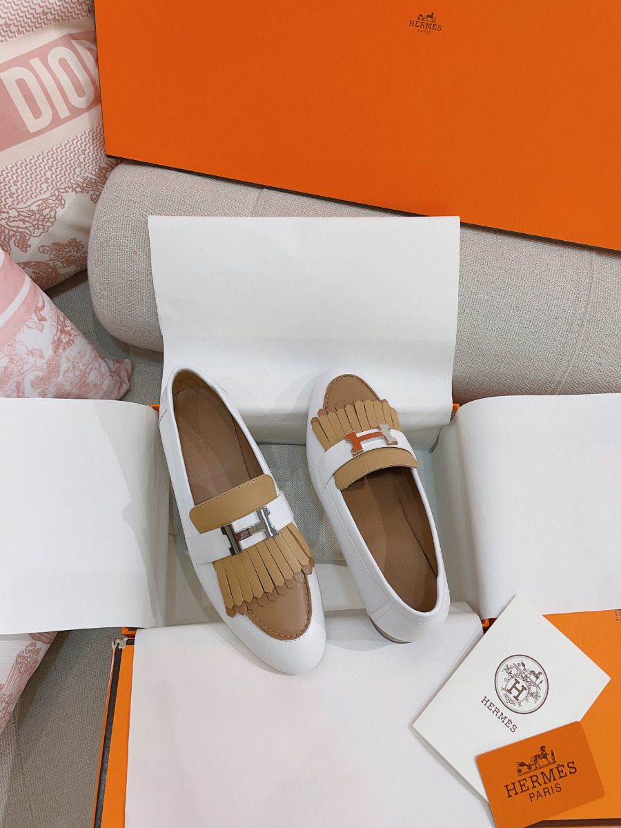 Hermes Women's Royal Loafers in Multicolor Calfksin - Image 9