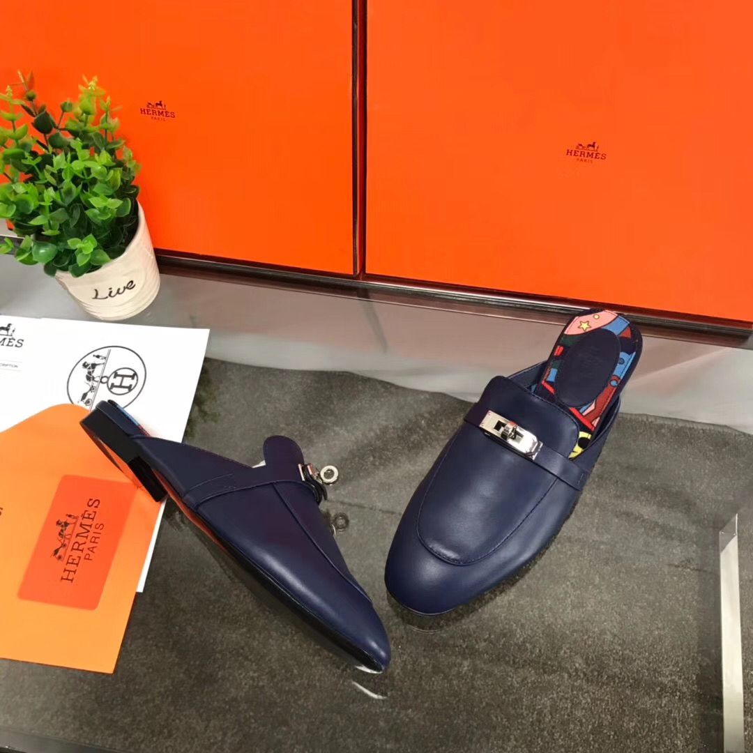 Hermes Oz Mules In Dark Blue Calfskin - Image 8