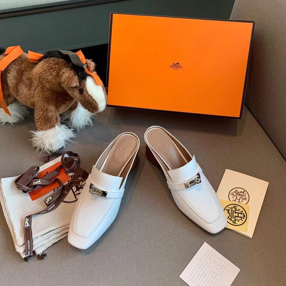 Hermes Blossom Mules 60mm In White Goatskin - Image 3