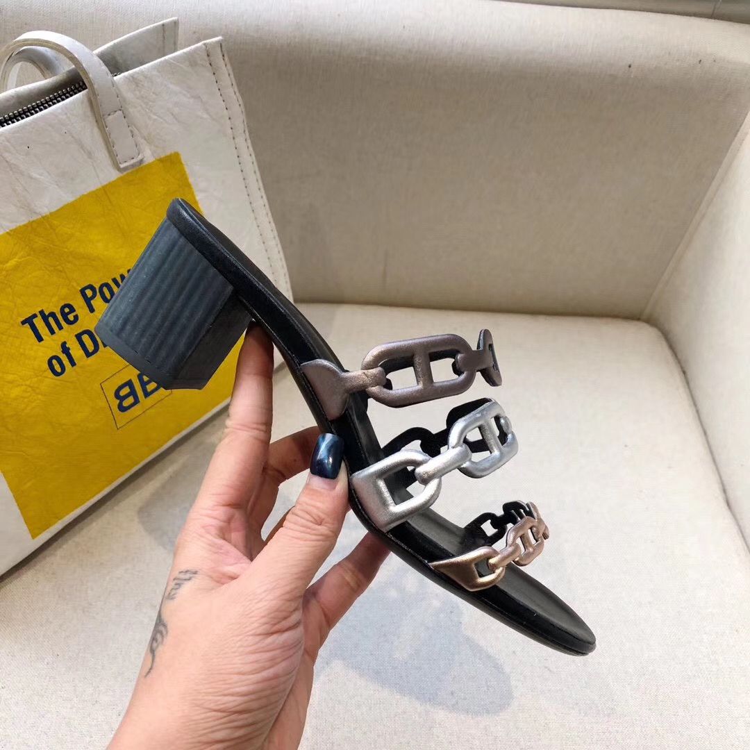 Hermes Tandem Sandals In Gold/Silver Lambskin - Image 8