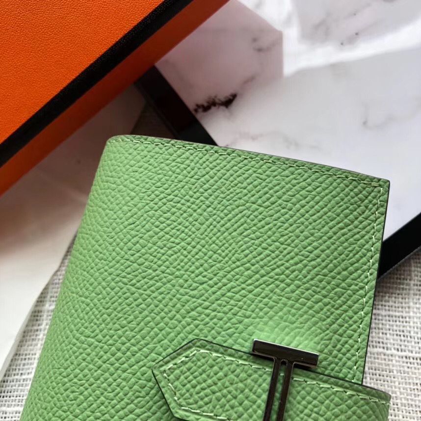 Hermes Bearn Mini Wallet In Vert Criquet Epsom Leather - Image 3