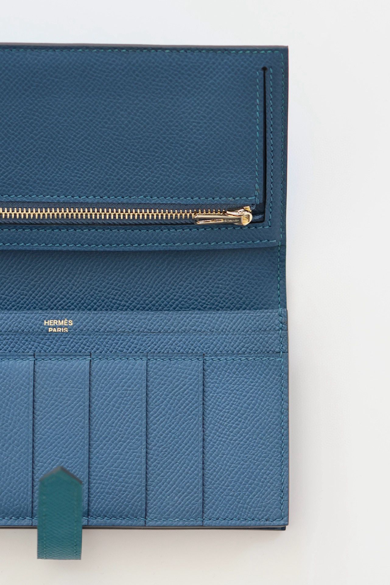 Hermes Bearn Verso Long Wallet in Vert Bosphore Epsom Calfskin - Image 8