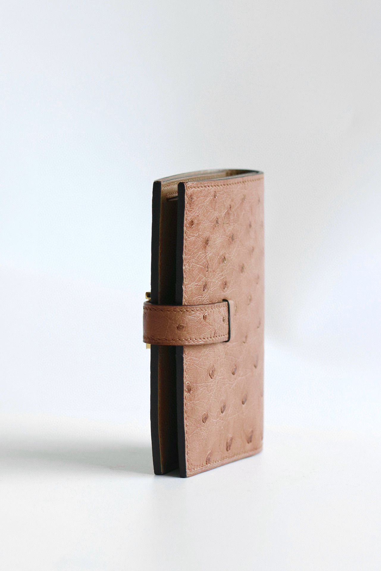 Hermes Bearn Compact Handmade Wallet in Taupe Ostrich Leather - Image 6