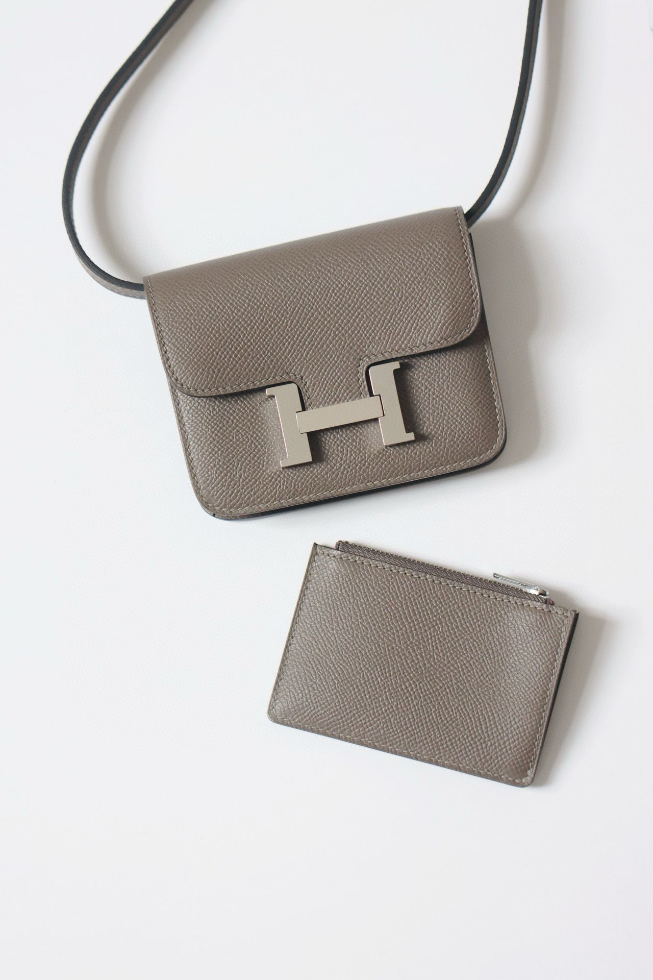 Hermes Constance Slim Wallet in Etain Epsom Calfskin - Image 3