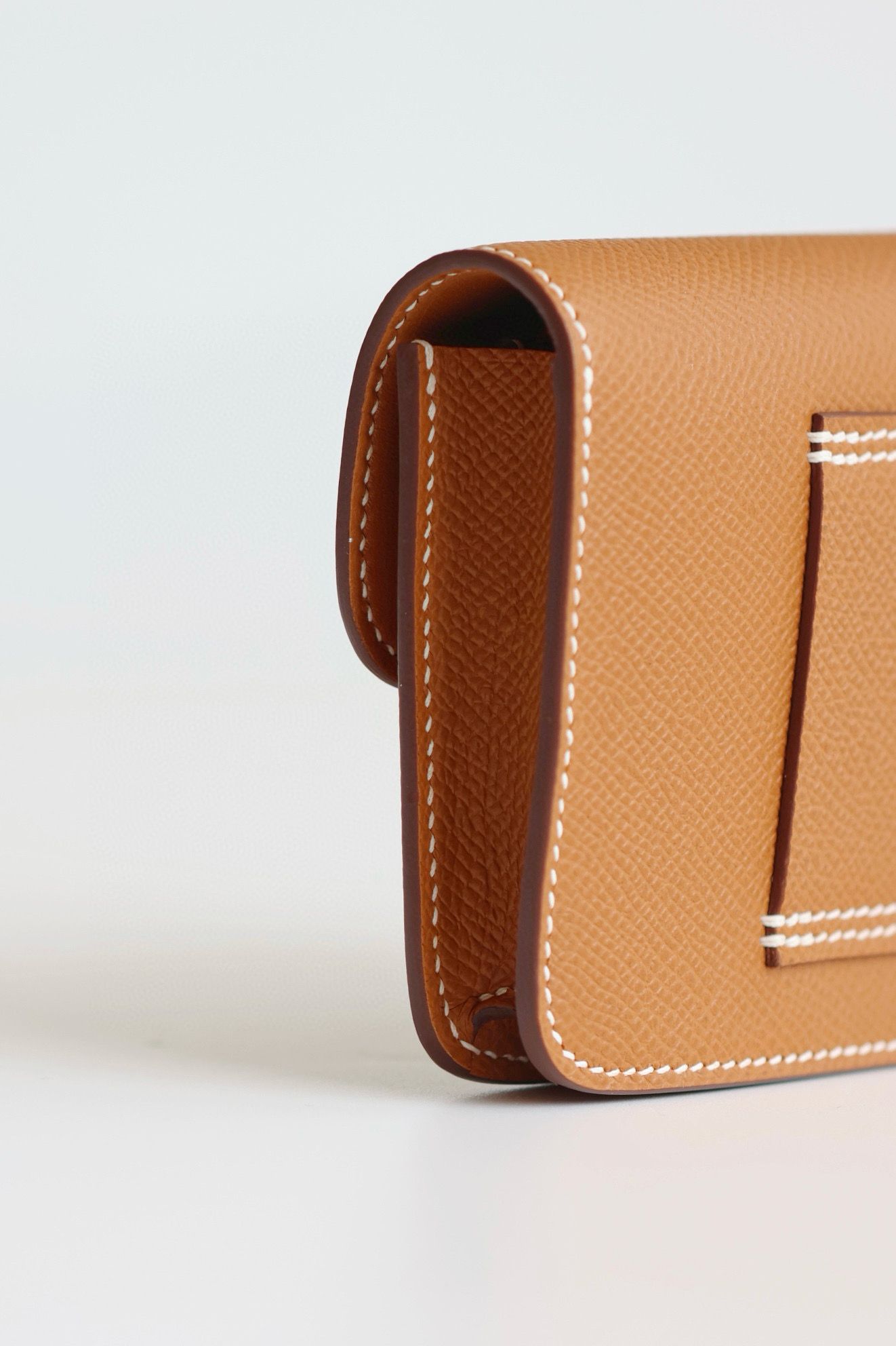 Hermes Constance Slim Wallet in Gold Epsom Calfskin - Image 7