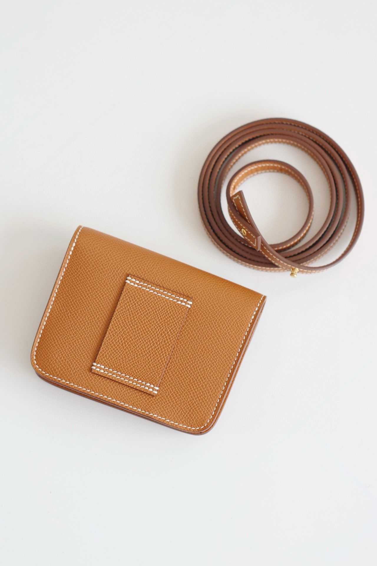 Hermes Constance Slim Wallet in Gold Epsom Calfskin - Image 10