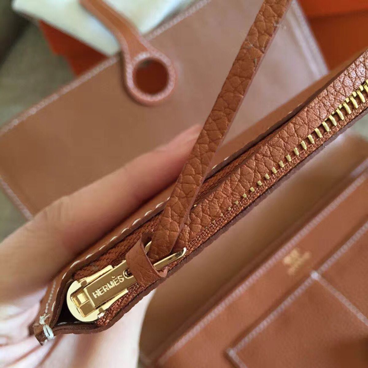 Hermes Dogon Duo Wallet In Gold Clemence Leather - Image 6