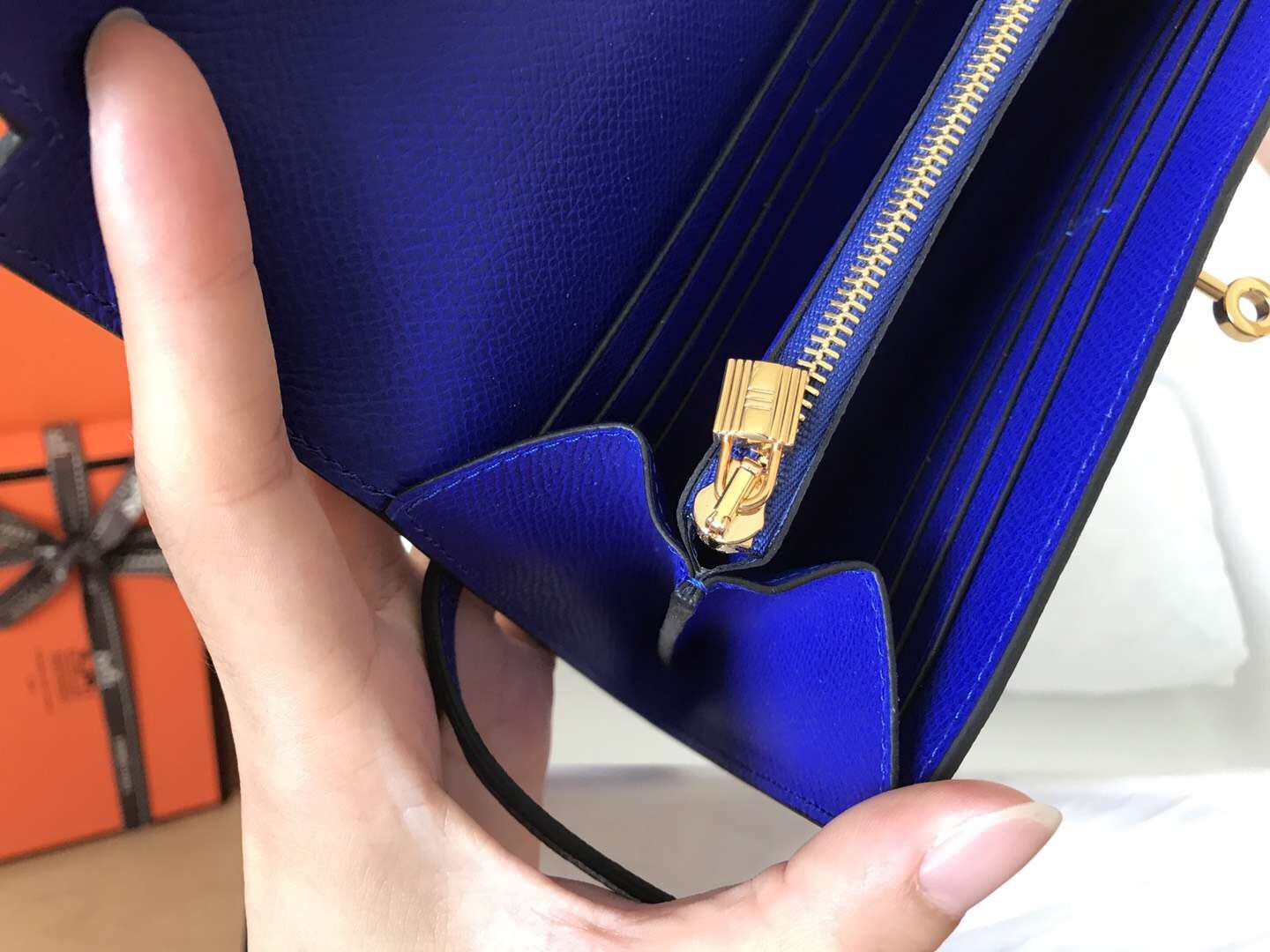 Hermes Kelly Classic Long Wallet In Blue Electric Epsom Leather - Image 9