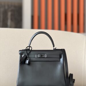 Kelly 28 Black Box Calf So Balck PVD Hardware